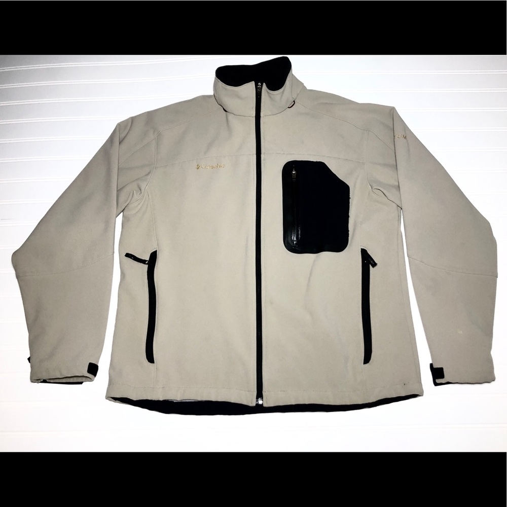 Columbia Titanium Tan Long Sleeve Jacket Size L